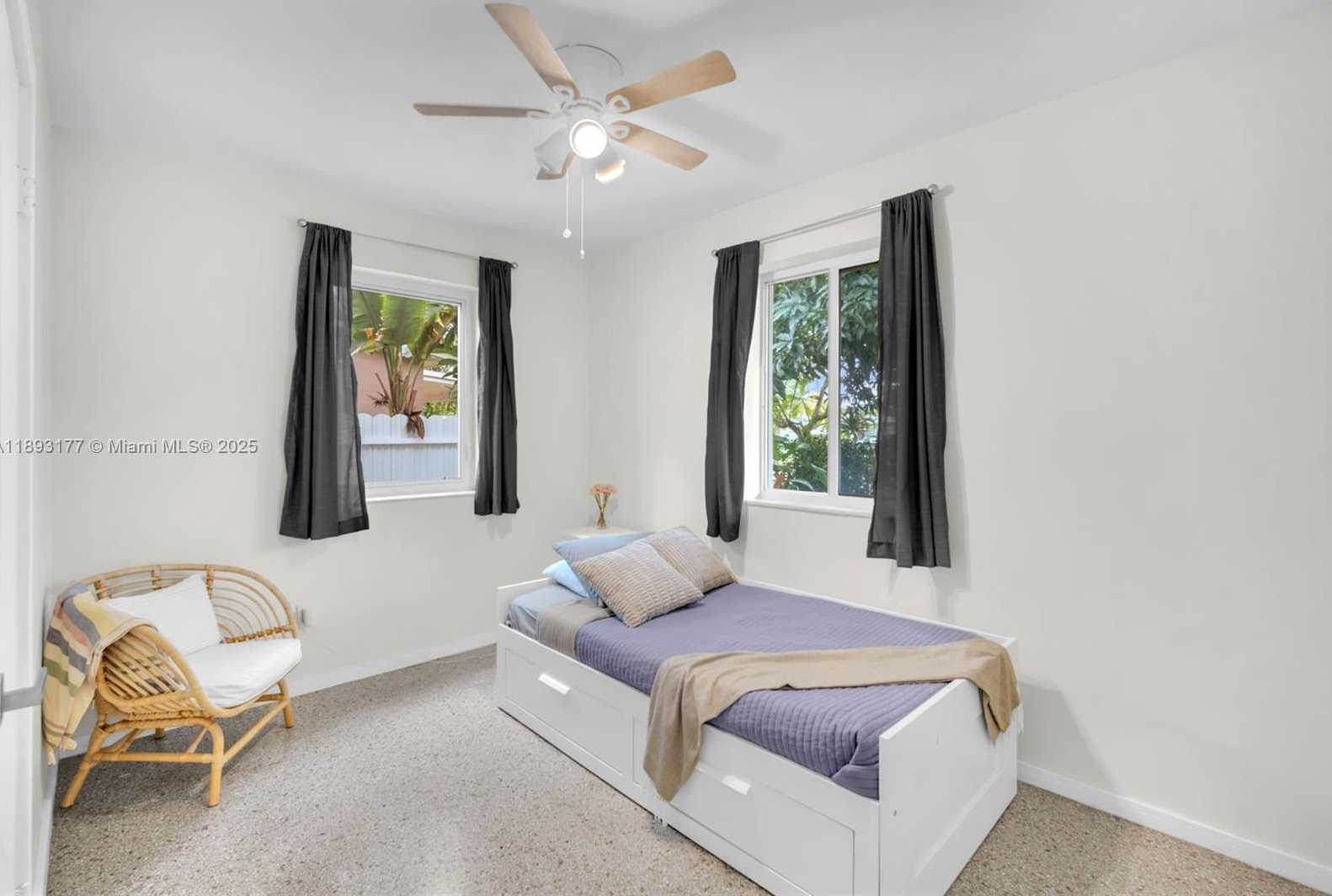 Small Image of 1381 NORTH EAST 152ND ST, North Miami Beach Number 6