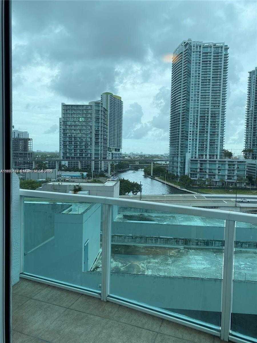 Small Image of 41 SOUTH EAST 5TH ST #717, Miami Number 10