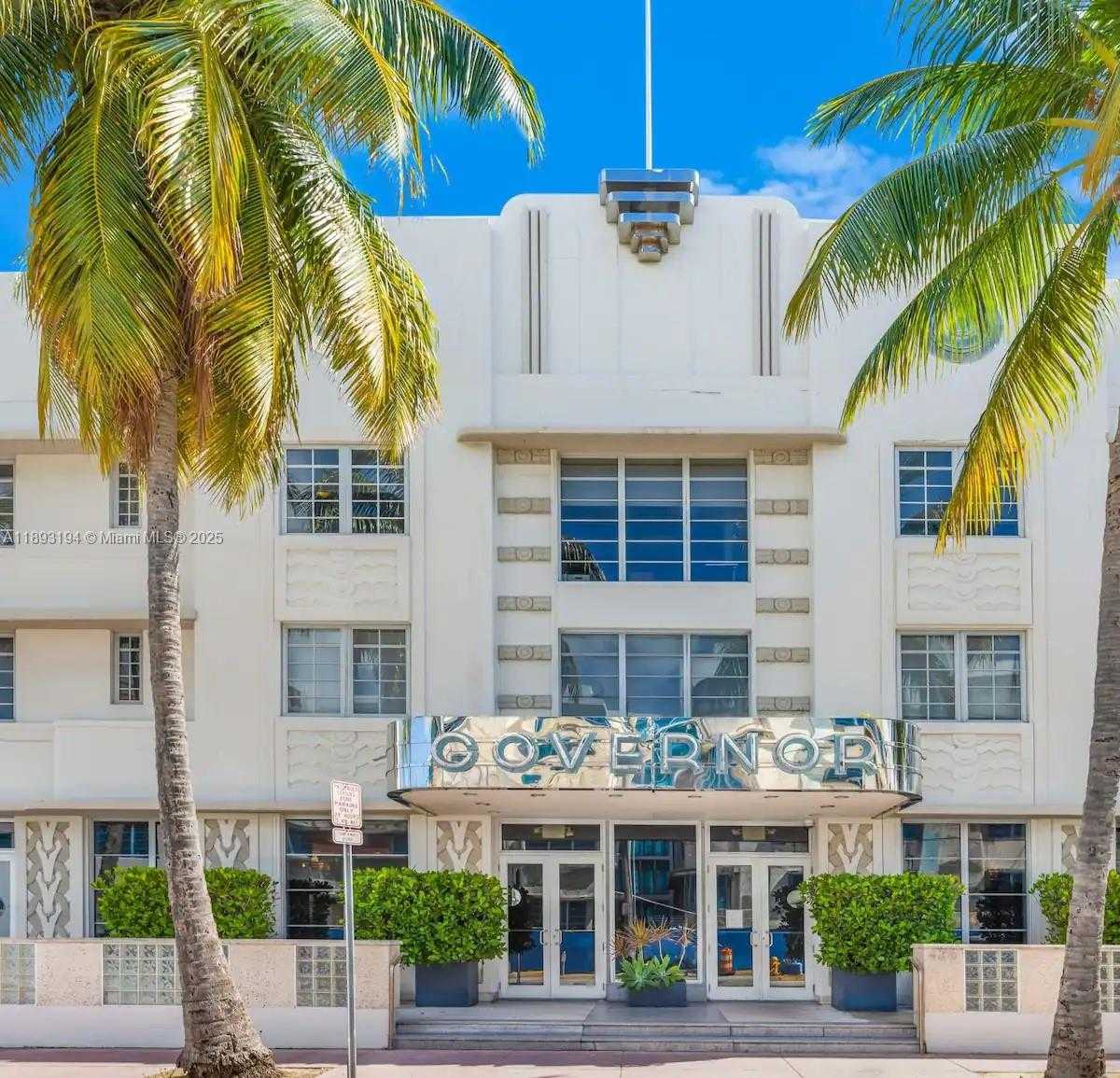 Small Image of 435 21ST ST #311, Miami Beach Number 10