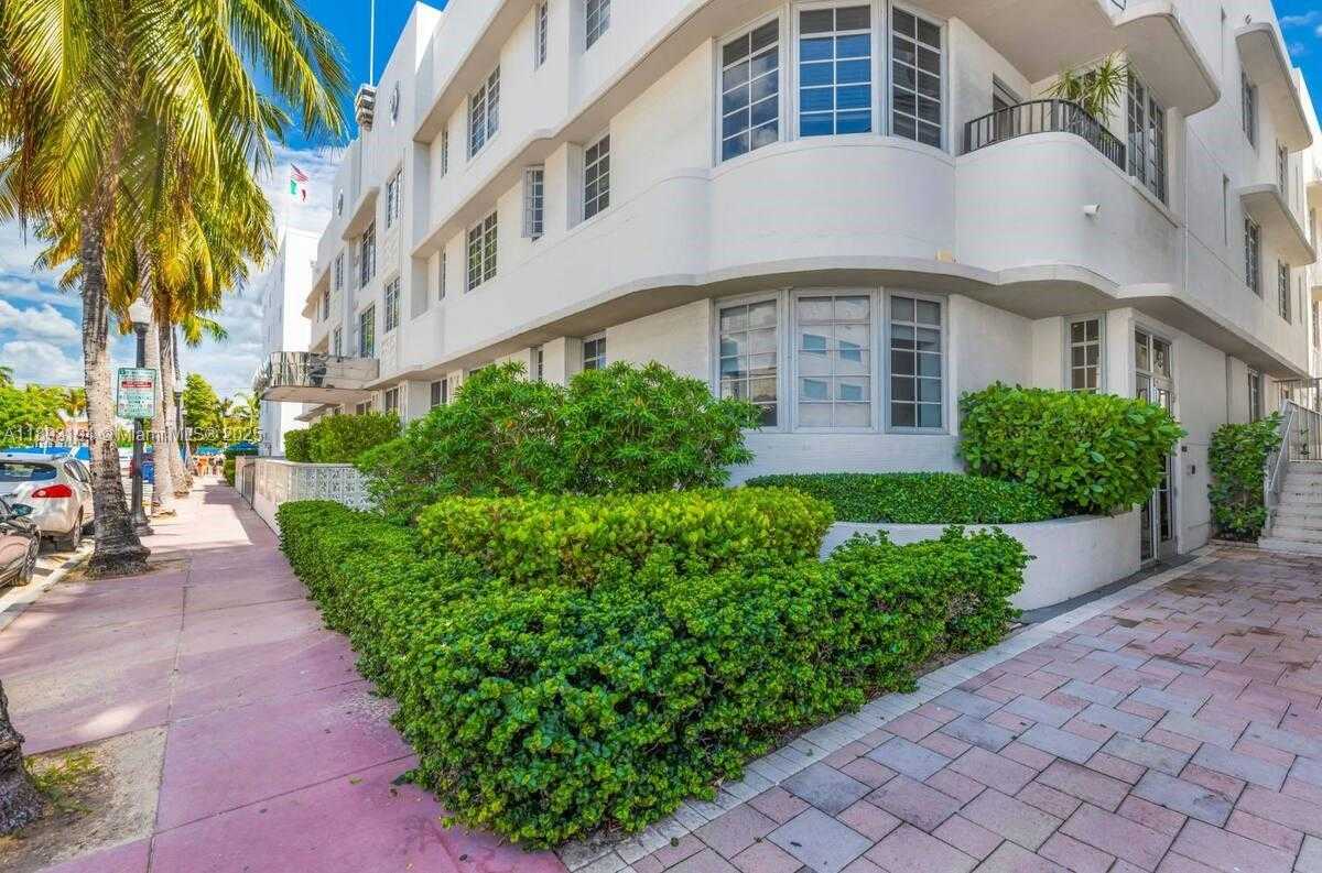 Small Image of 435 21ST ST #311, Miami Beach Number 15