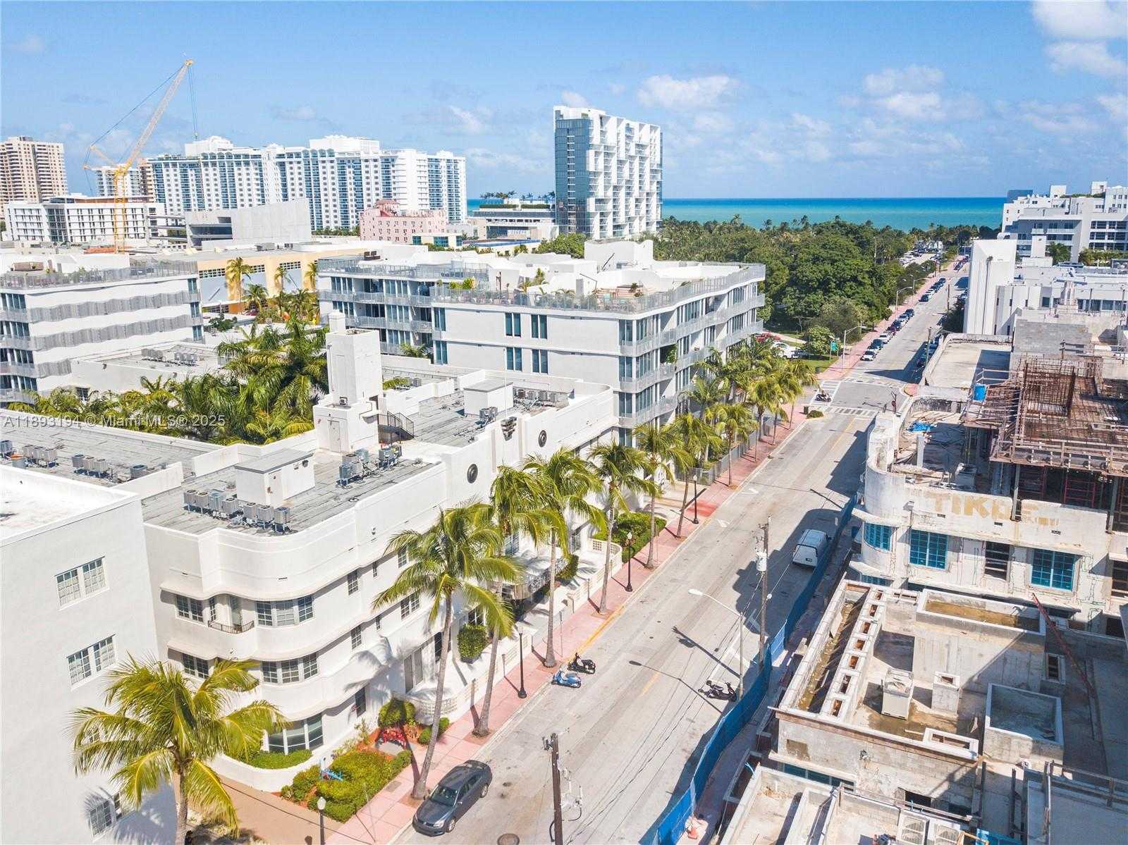 Small Image of 435 21ST ST #311, Miami Beach Number 17