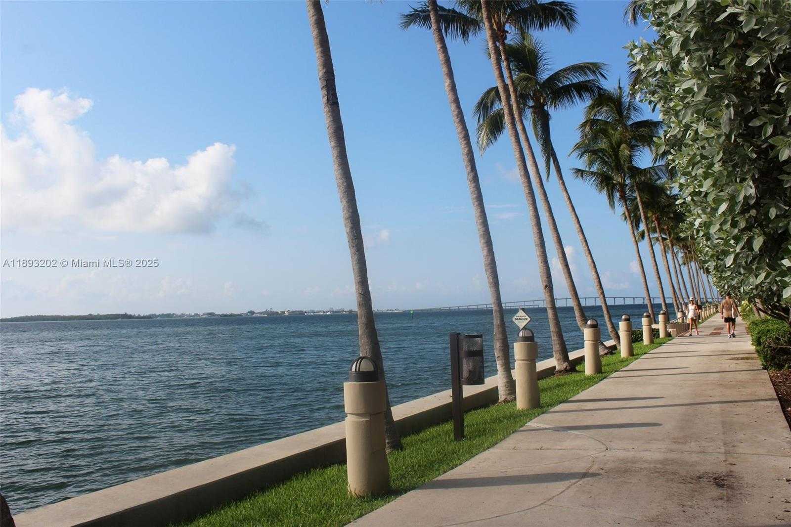 Small Image of 540 BRICKELL KEY DR #522, Miami Number 23