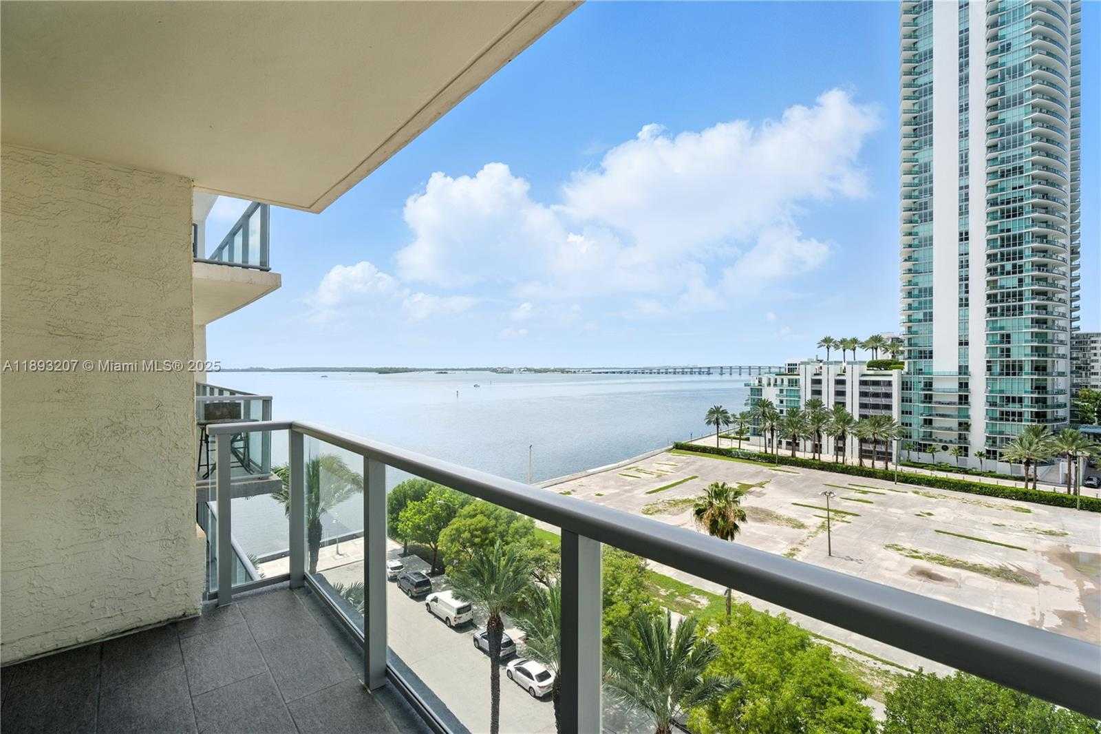 Small Image of 1155 BRICKELL BAY DR #703, Miami Number 3