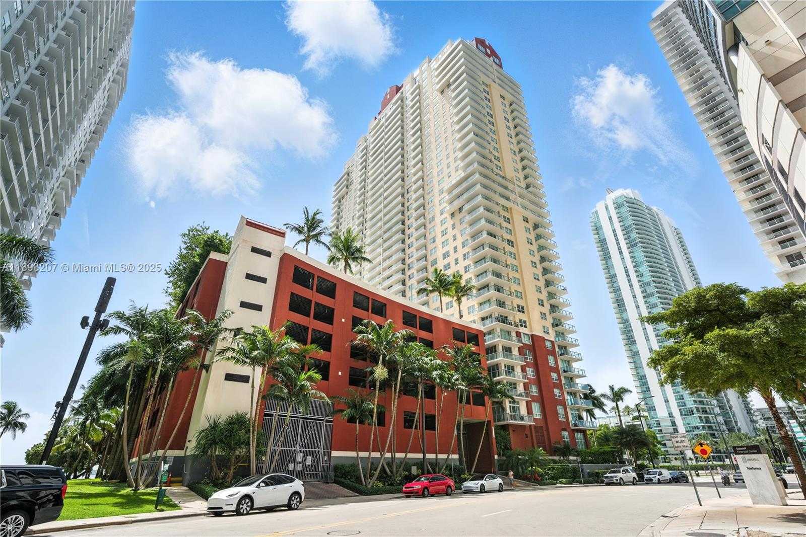 Small Image of 1155 BRICKELL BAY DR #703, Miami Number 9