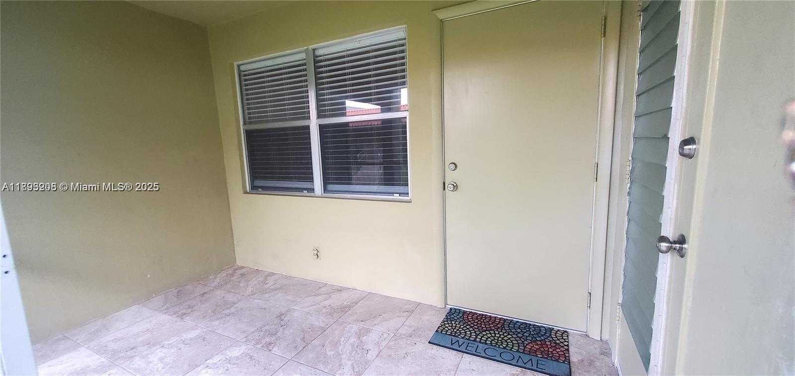 Small Image of 250 LAYNE BLVD #106, Hallandale Beach Number 10