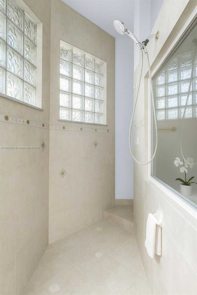 Small Image of 14032 NORTH WEST 15TH DR, Pembroke Pines Number 18