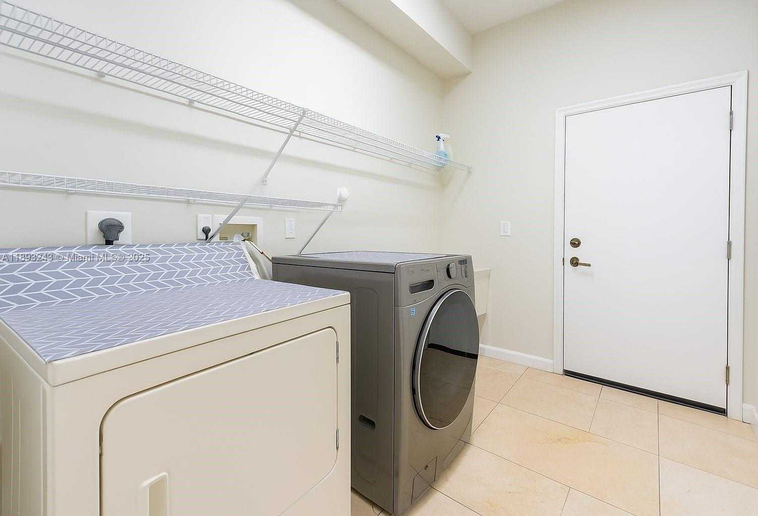 Small Image of 14032 NORTH WEST 15TH DR, Pembroke Pines Number 33