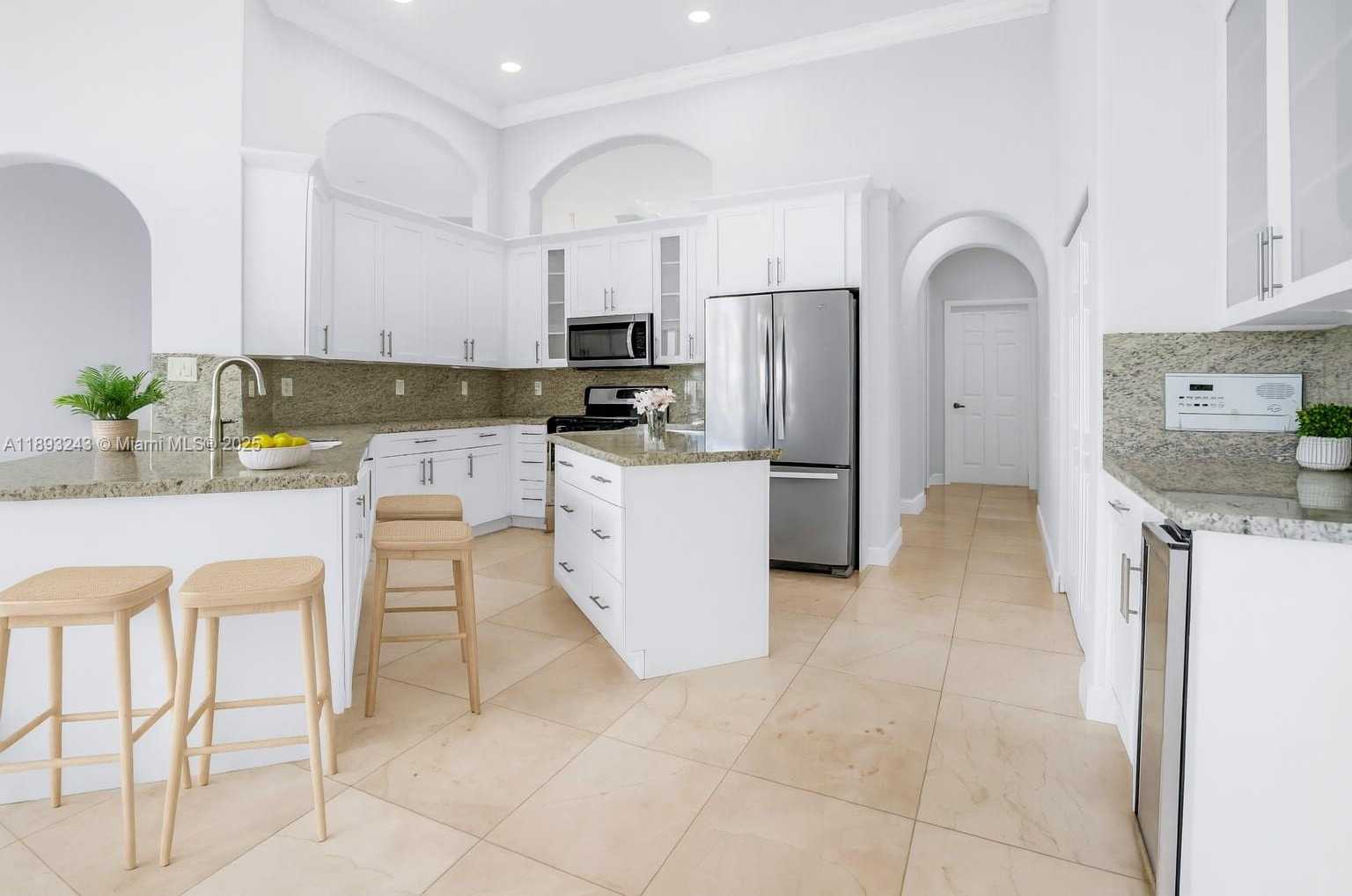 Small Image of 14032 NORTH WEST 15TH DR, Pembroke Pines Number 7