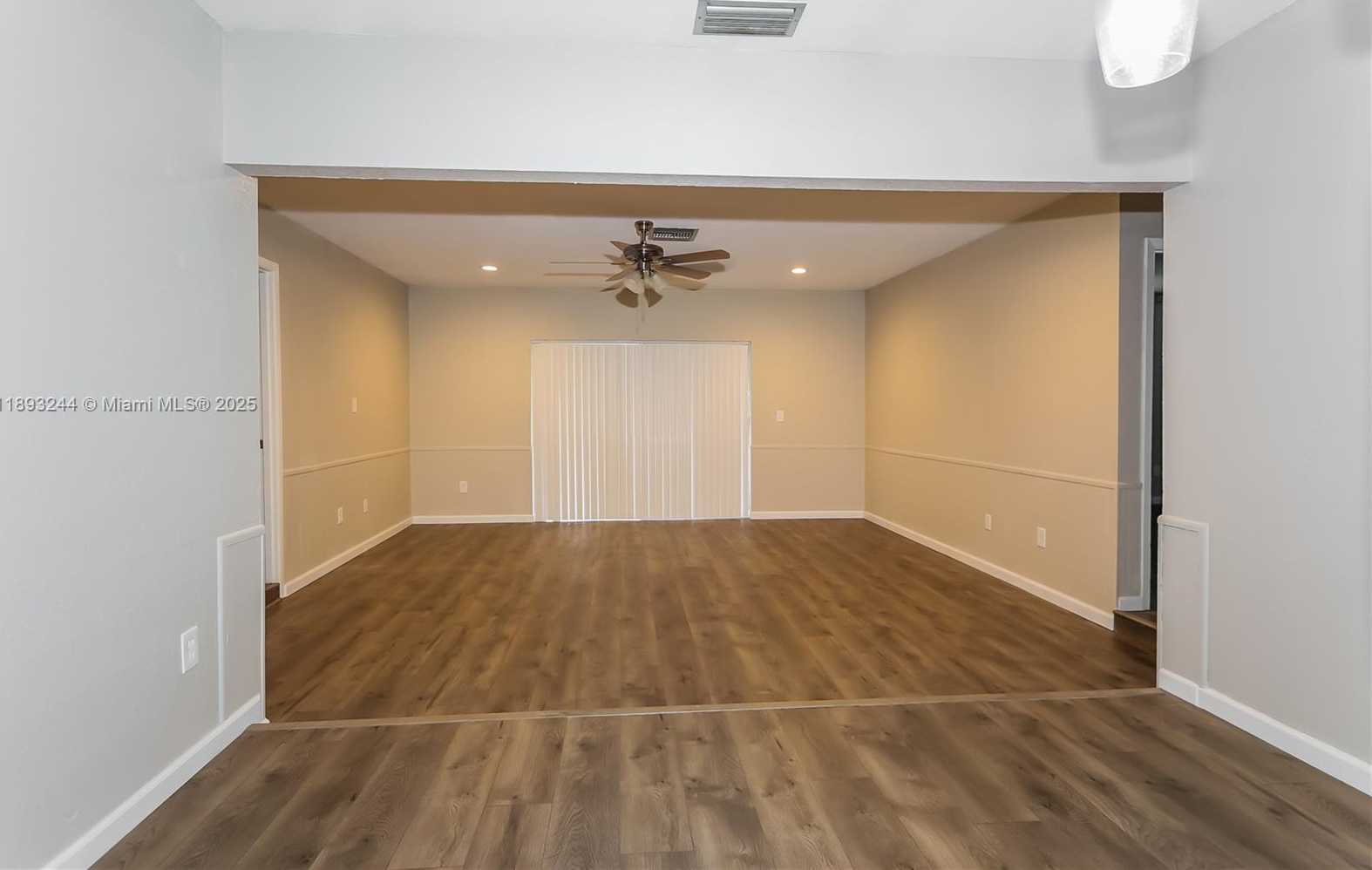 Small Image of 6461 SOUTH WEST 16TH CT, North Lauderdale Number 4