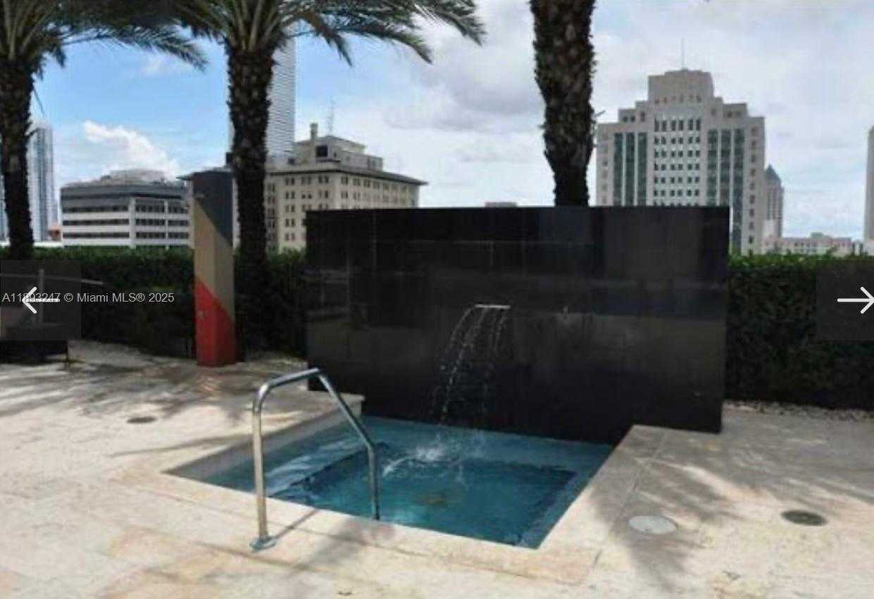 Small Image of 50 BISCAYNE BLVD #702, Miami Number 13