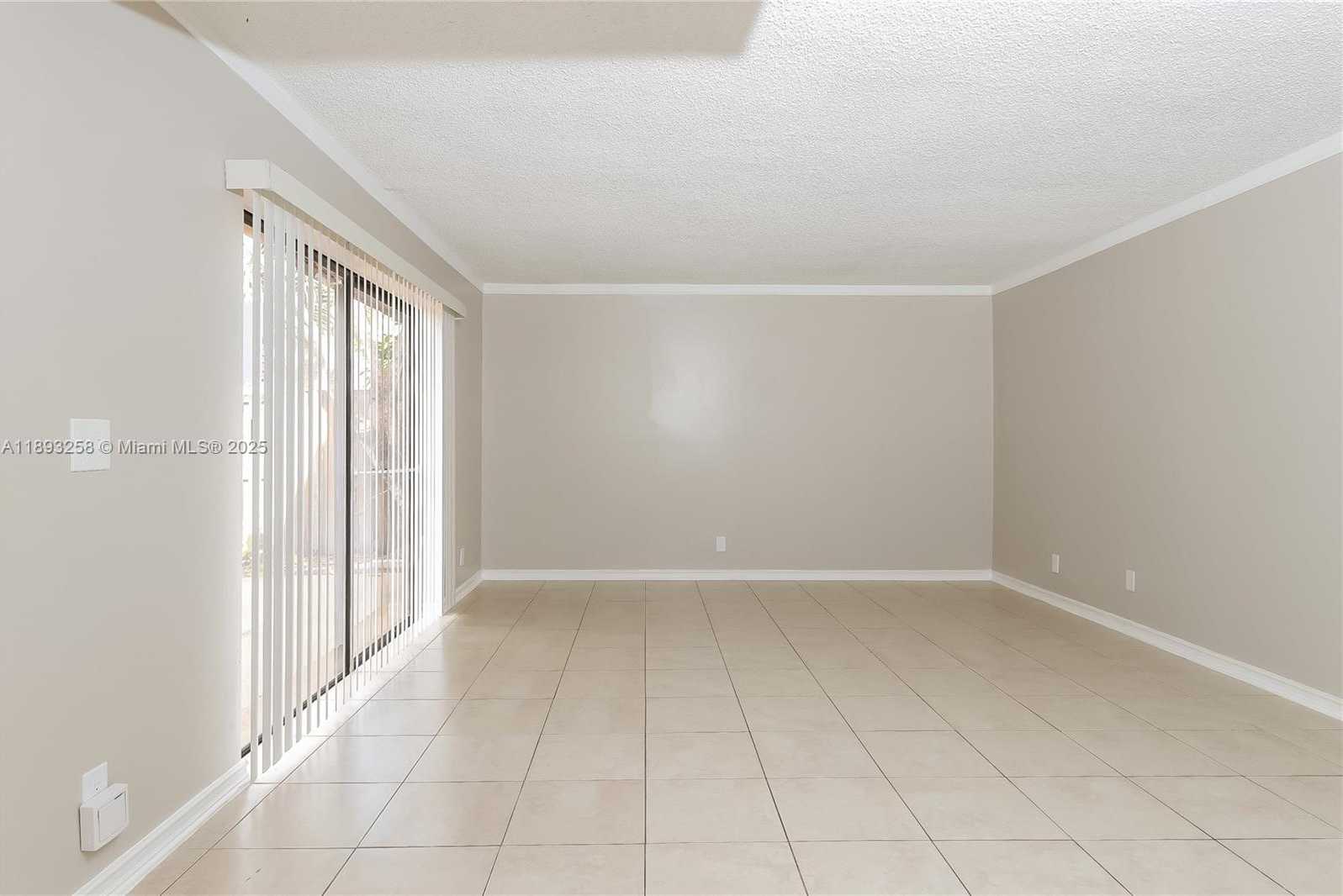 Small Image of 4011 PALM BAY CIR #A, West Palm Beach Number 14