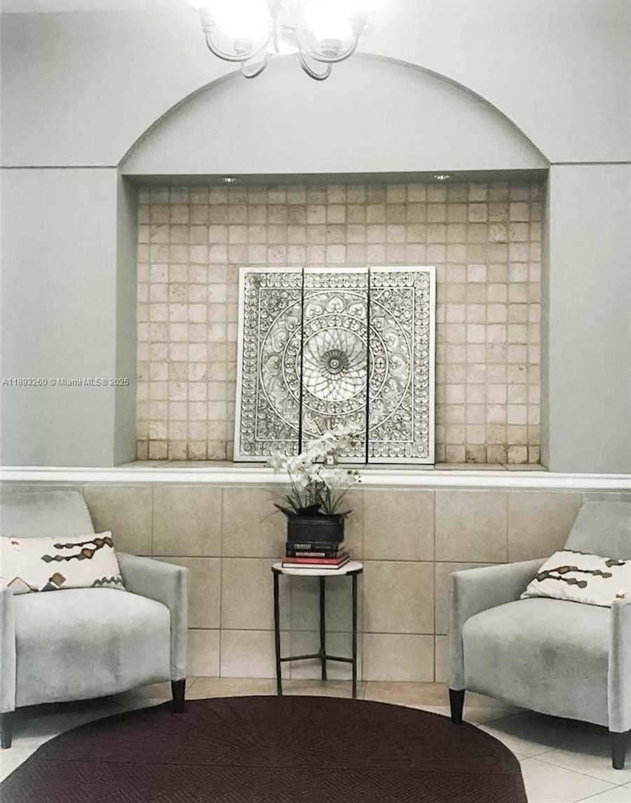Small Image of 50 MENORES AVE #731, Coral Gables Number 3