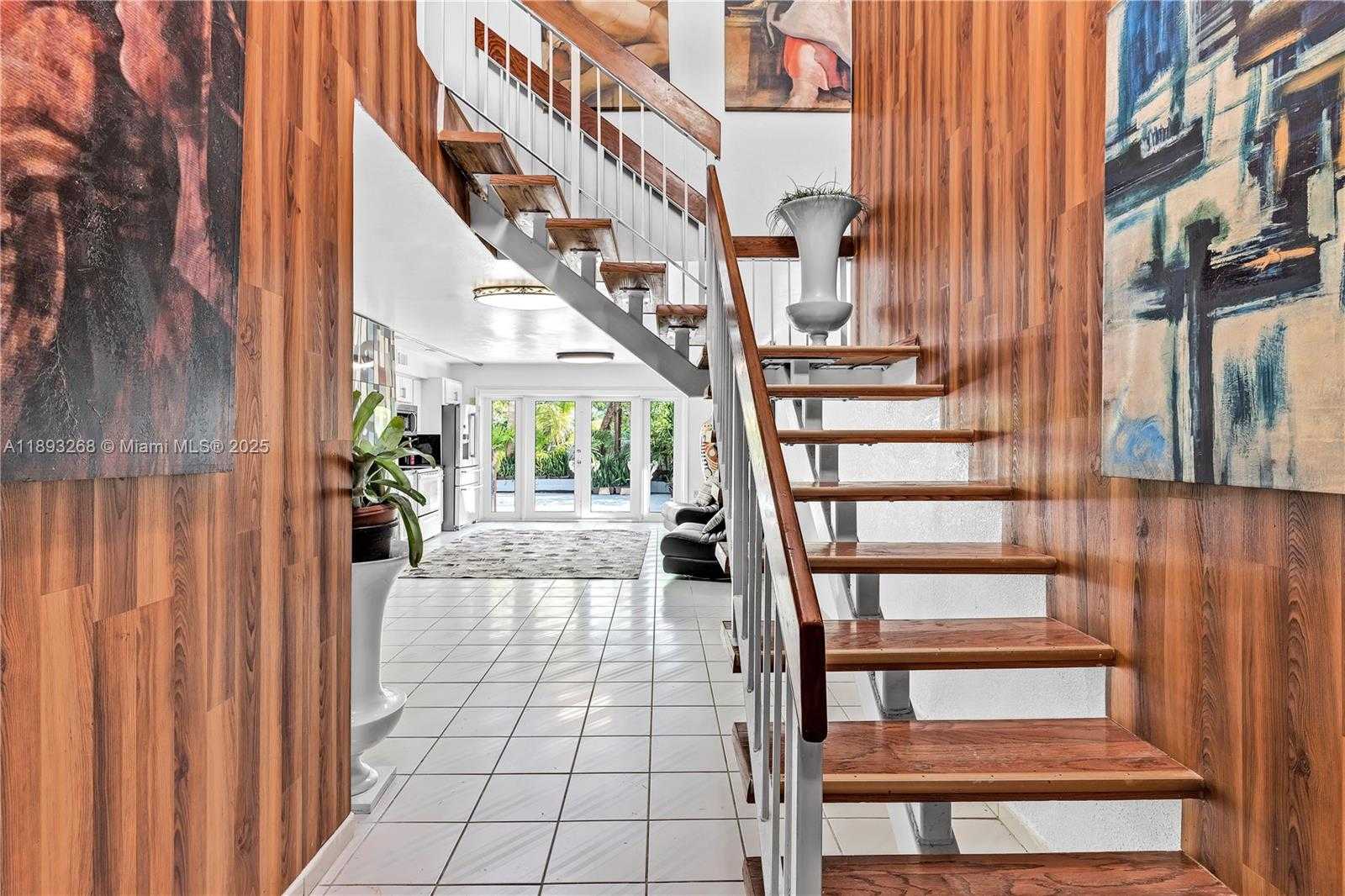 Small Image of 8909 SOUTH WEST 108TH CIR CT, Miami Number 18