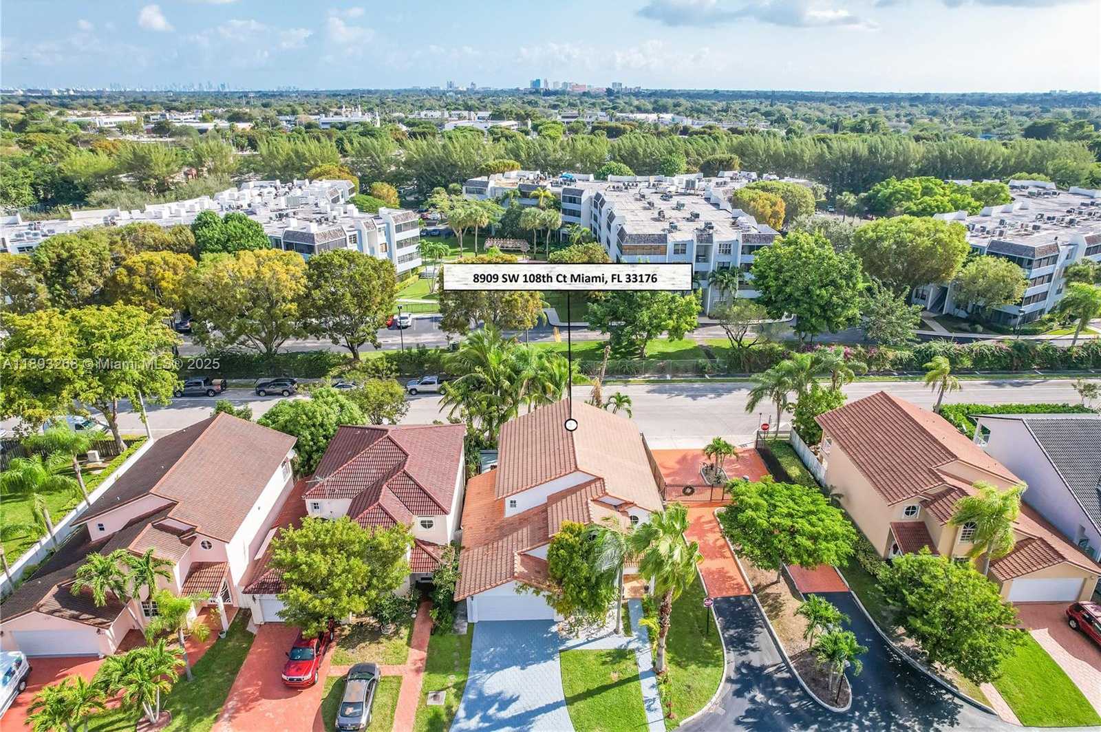 Small Image of 8909 SOUTH WEST 108TH CIR CT, Miami Number 28