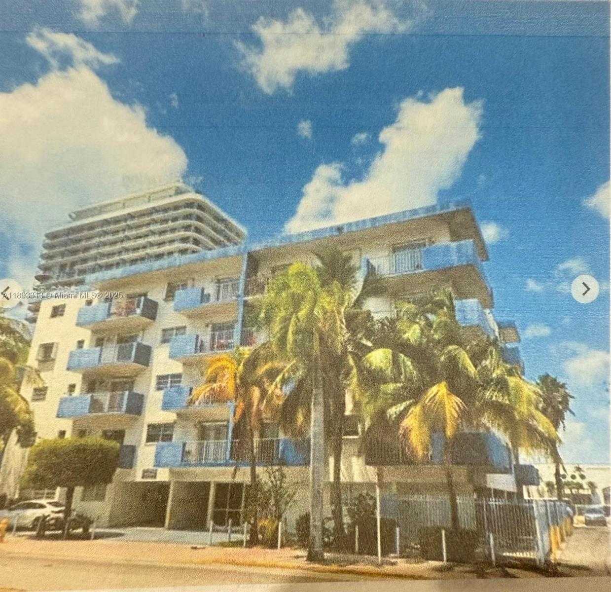 Small Image of 7101 BYRON AVE #504, Miami Beach Number 25