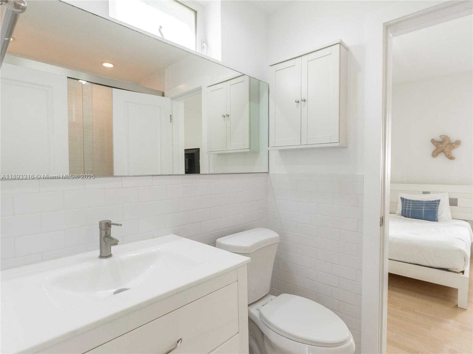Small Image of 241 28TH ST #1, Miami Beach Number 12