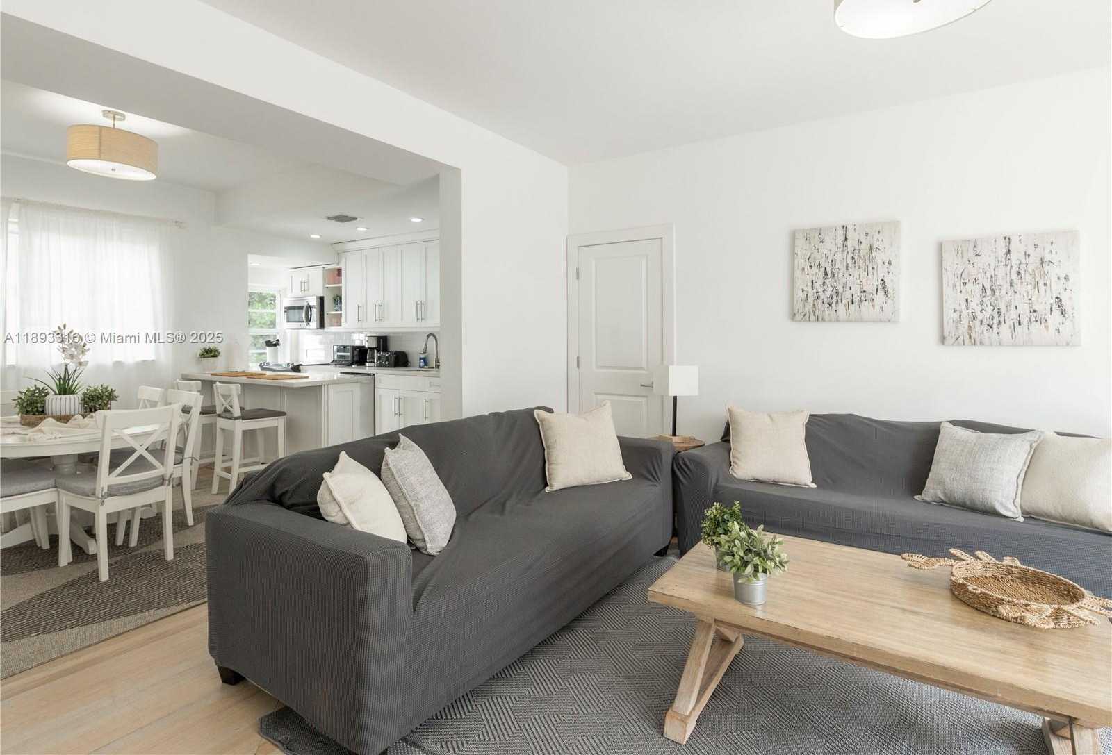 Small Image of 241 28TH ST #1, Miami Beach Number 4
