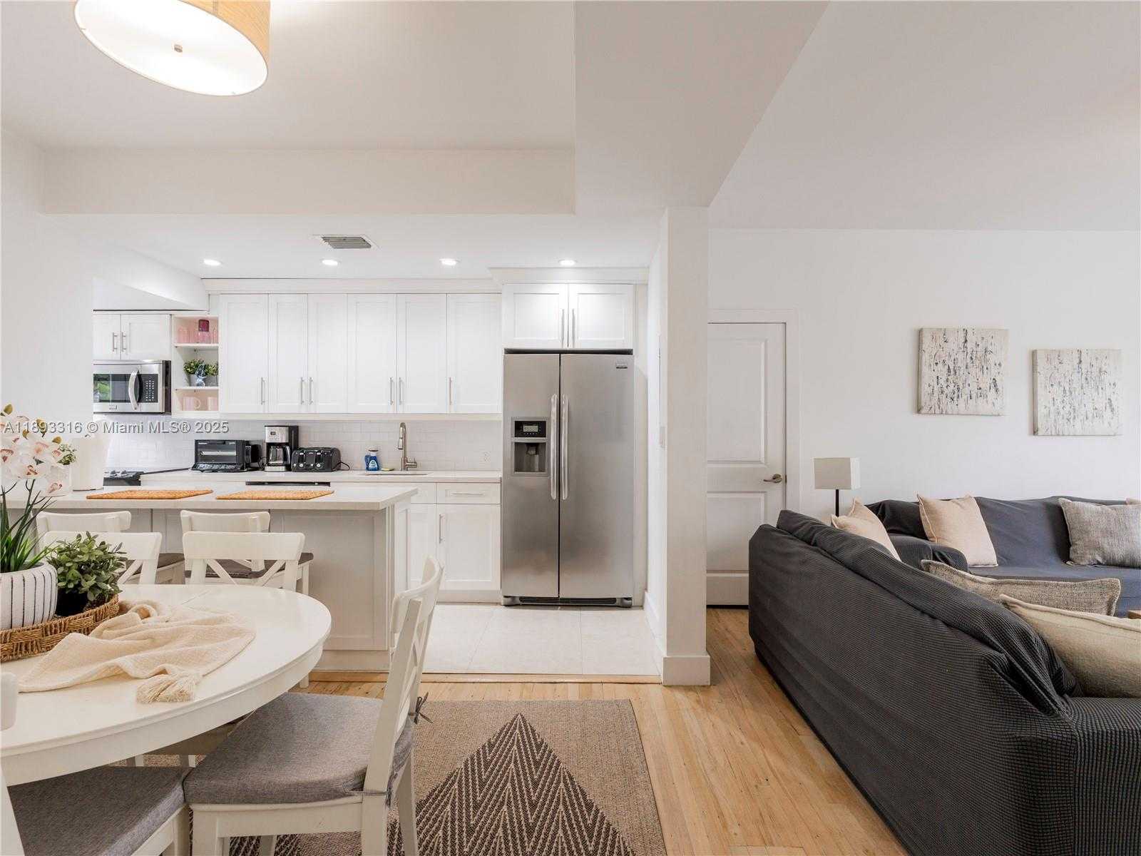 Small Image of 241 28TH ST #1, Miami Beach Number 8