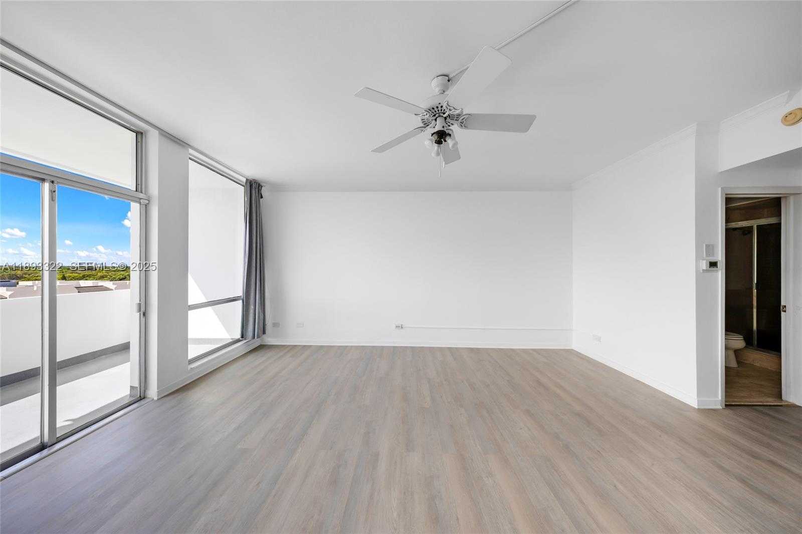 Small Image of 700 BILTMORE WAY #808, Coral Gables Number 12