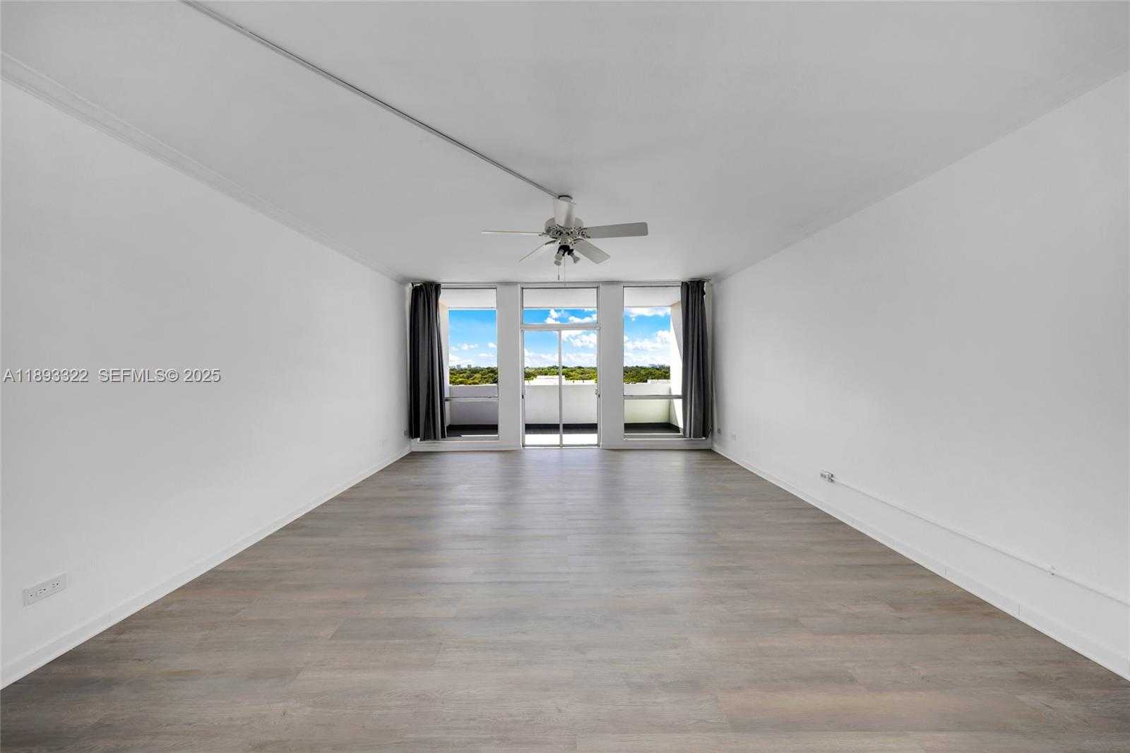 Small Image of 700 BILTMORE WAY #808, Coral Gables Number 2