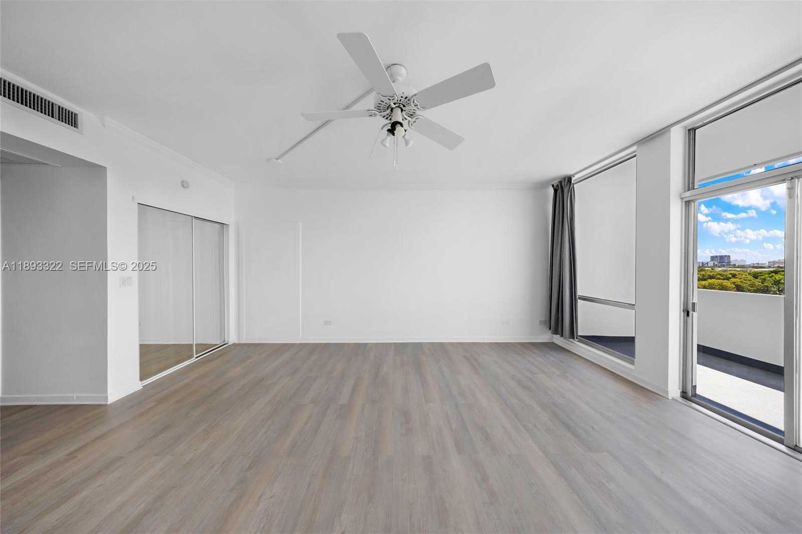 Small Image of 700 BILTMORE WAY #808, Coral Gables Number 5