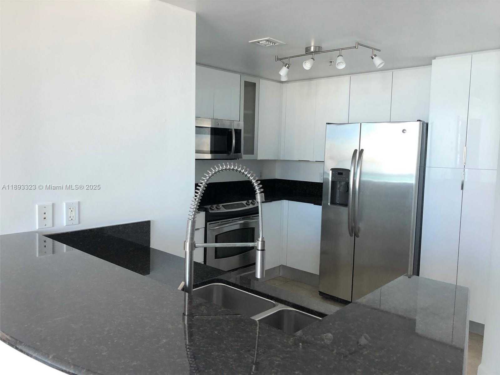 Small Image of 7900 HARBOR ISLAND DR #1103, North Bay Village Number 8