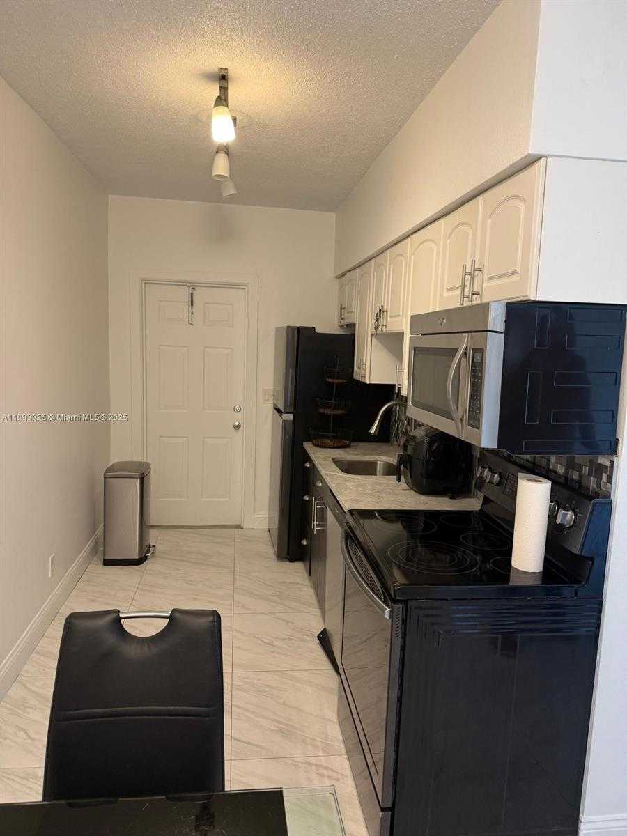 Small Image of 2200 SOUTH OCEAN DR #N109, Hollywood Number 11