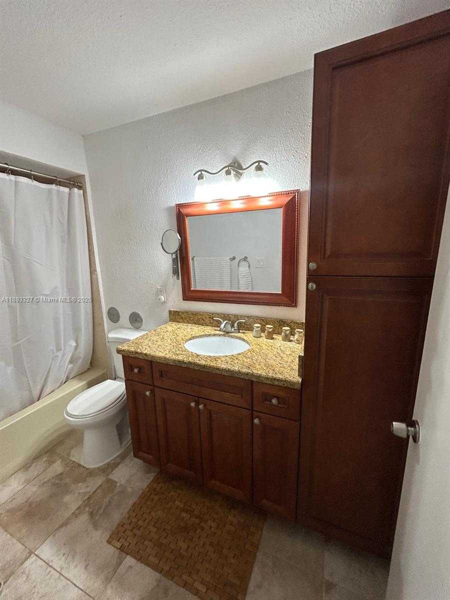 Small Image of 15551 SOUTH WEST 104TH TER #814, Miami Number 20