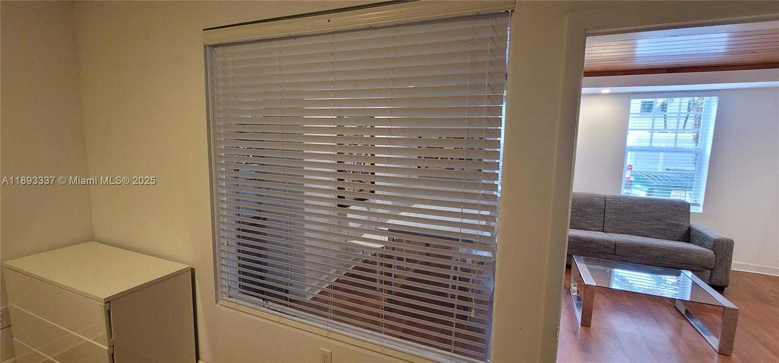 Small Image of 622 15TH ST #1, Miami Beach Number 36