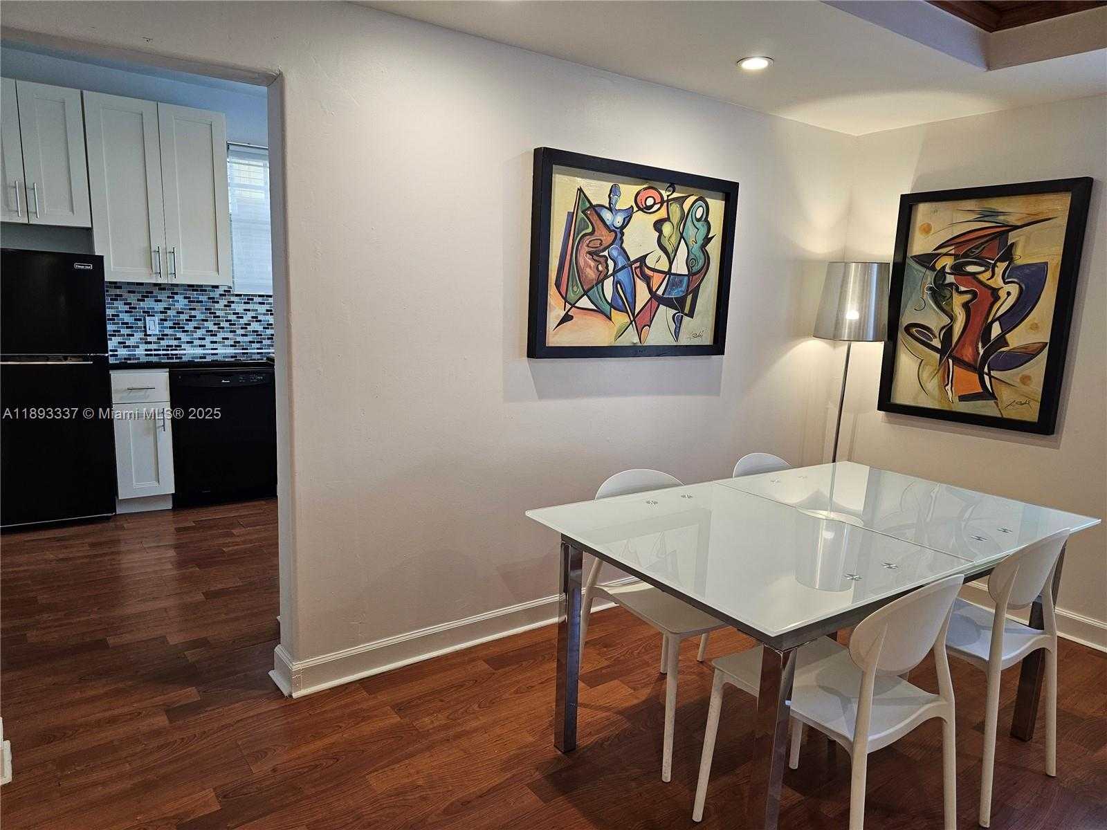 Small Image of 622 15TH ST #1, Miami Beach Number 5