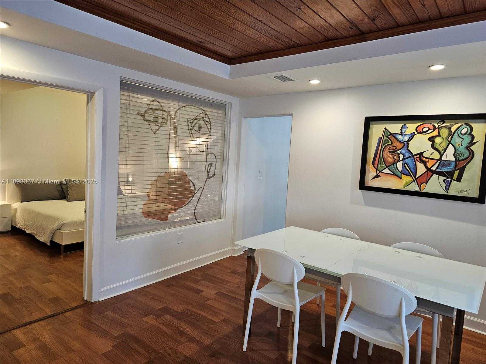 Small Image of 622 15TH ST #1, Miami Beach Number 6