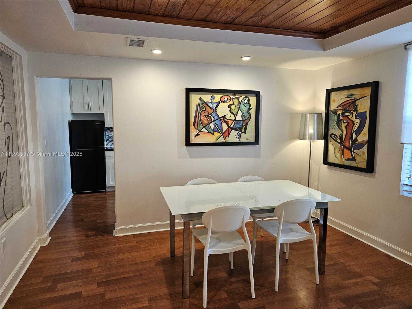 Small Image of 622 15TH ST #1, Miami Beach Number 7