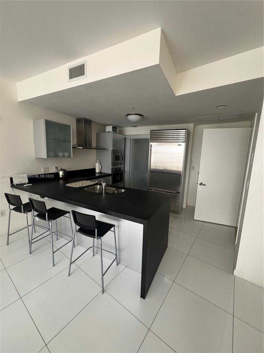 Small Image of 18201 COLLINS AVE #908, Sunny Isles Beach Number 5