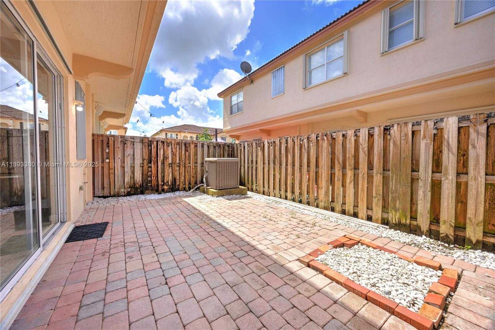 Small Image of 13334 SOUTH WEST 128TH PATH, Miami Number 10