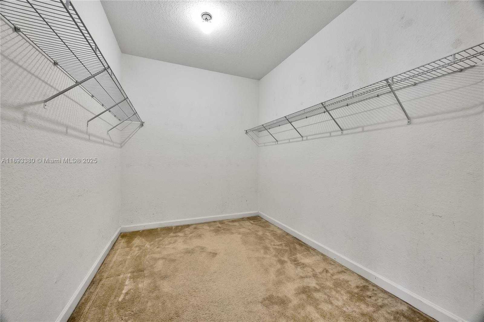 Small Image of 13334 SOUTH WEST 128TH PATH, Miami Number 18