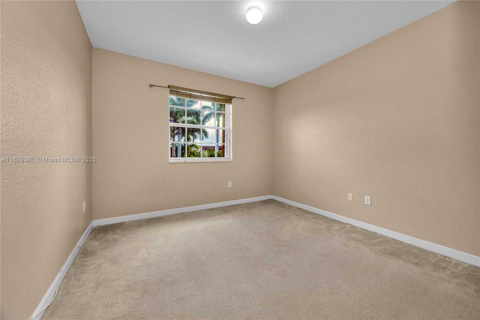 Small Image of 13334 SOUTH WEST 128TH PATH, Miami Number 19