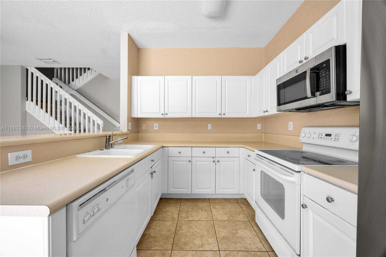 Small Image of 13334 SOUTH WEST 128TH PATH, Miami Number 8