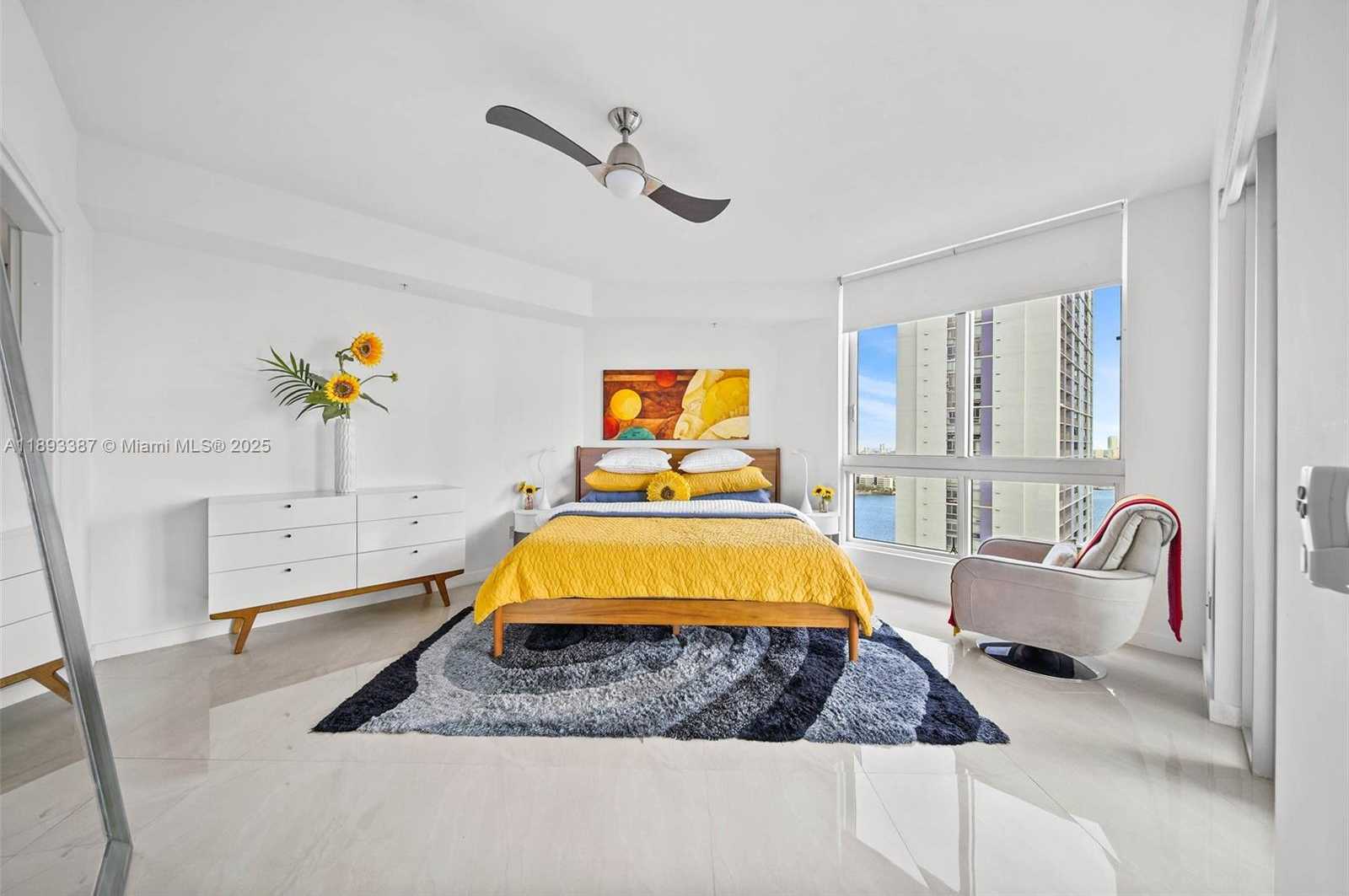Small Image of 300 SOUTH BISCAYNE BLVD #2610, Miami Number 13