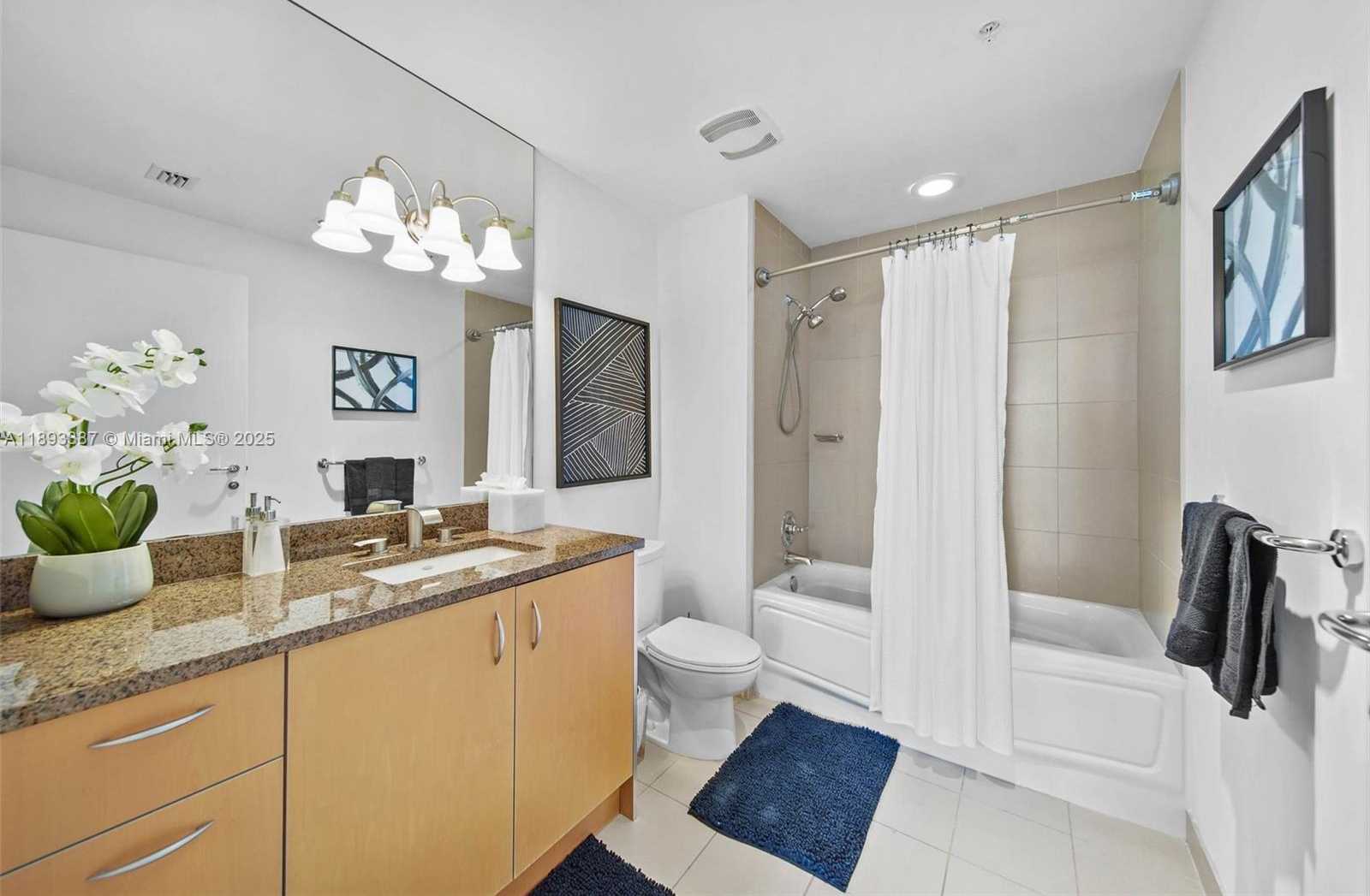 Small Image of 300 SOUTH BISCAYNE BLVD #2610, Miami Number 18