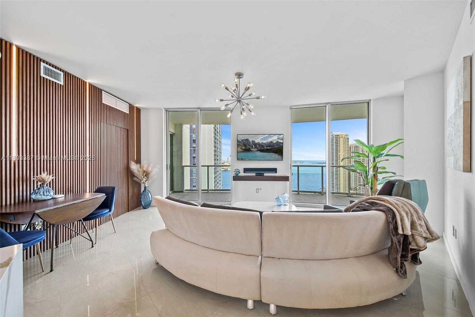 Small Image of 300 SOUTH BISCAYNE BLVD #2610, Miami Number 4