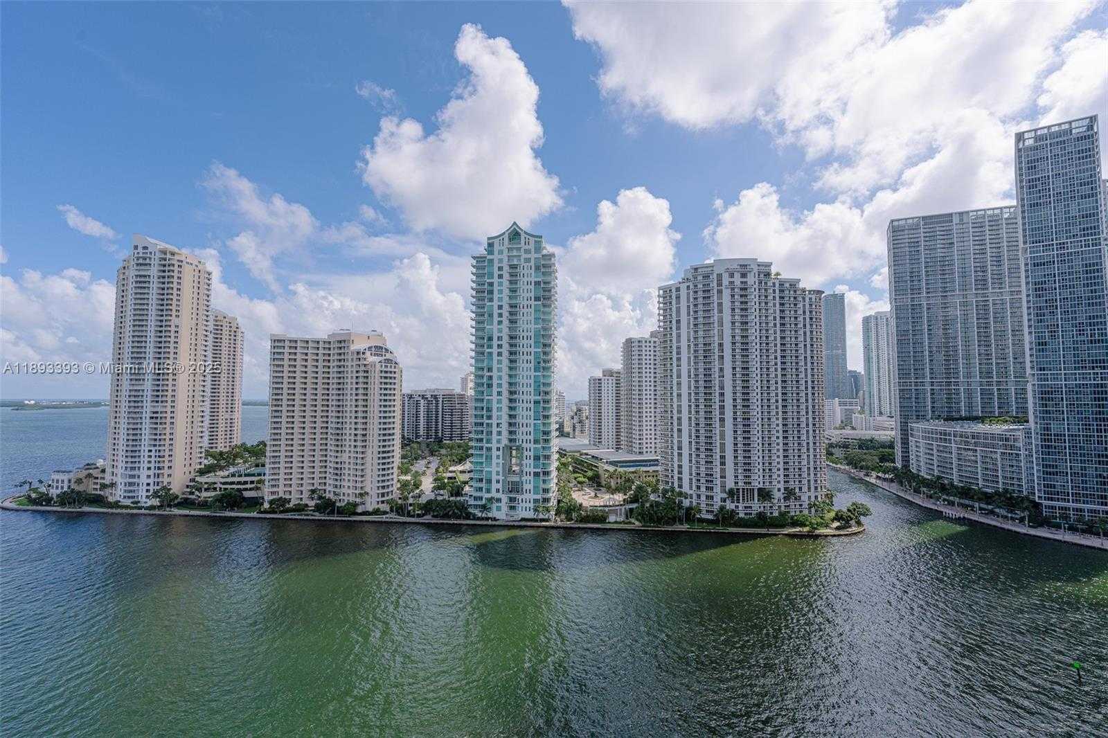 Small Image of 325 SOUTH BISCAYNE BLVD #2119, Miami Number 1