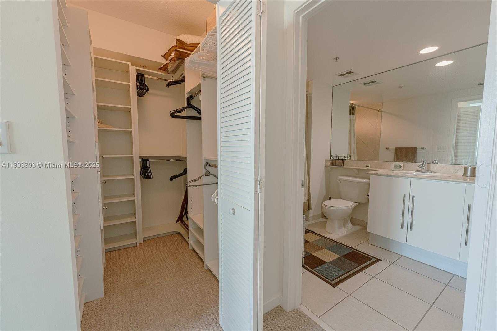 Small Image of 325 SOUTH BISCAYNE BLVD #2119, Miami Number 10