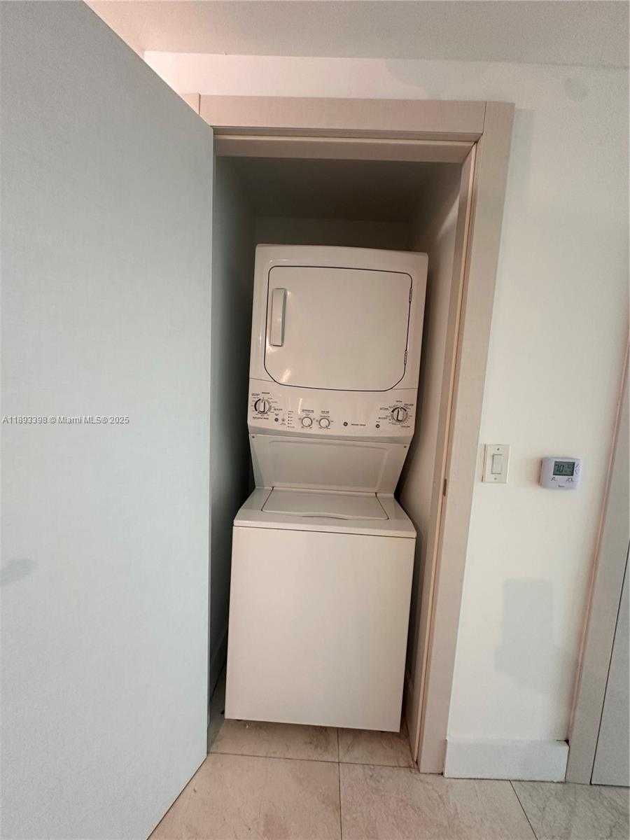 Small Image of 7918 HARBOR ISLAND DR #311, North Bay Village Number 11