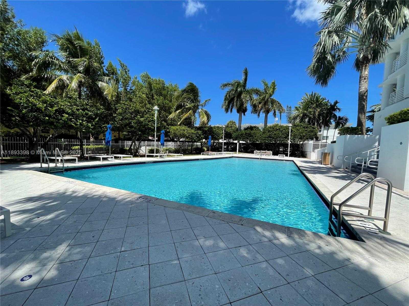 Small Image of 7918 HARBOR ISLAND DR #311, North Bay Village Number 15