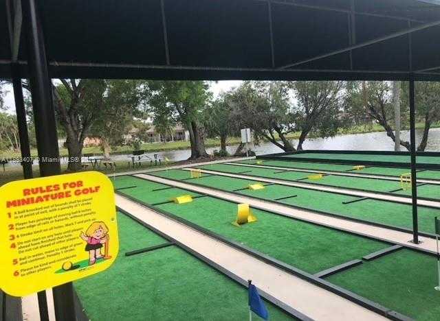 Small Image of 16530 ROYAL POINCIANA CT, Weston Number 41