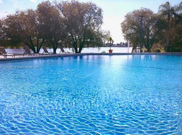 Small Image of 16530 ROYAL POINCIANA CT, Weston Number 43