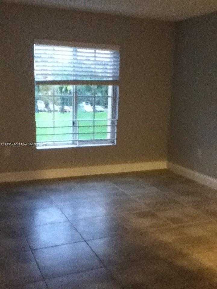 Small Image of 4920 NORTH WEST 79TH AVE #307, Doral Number 5