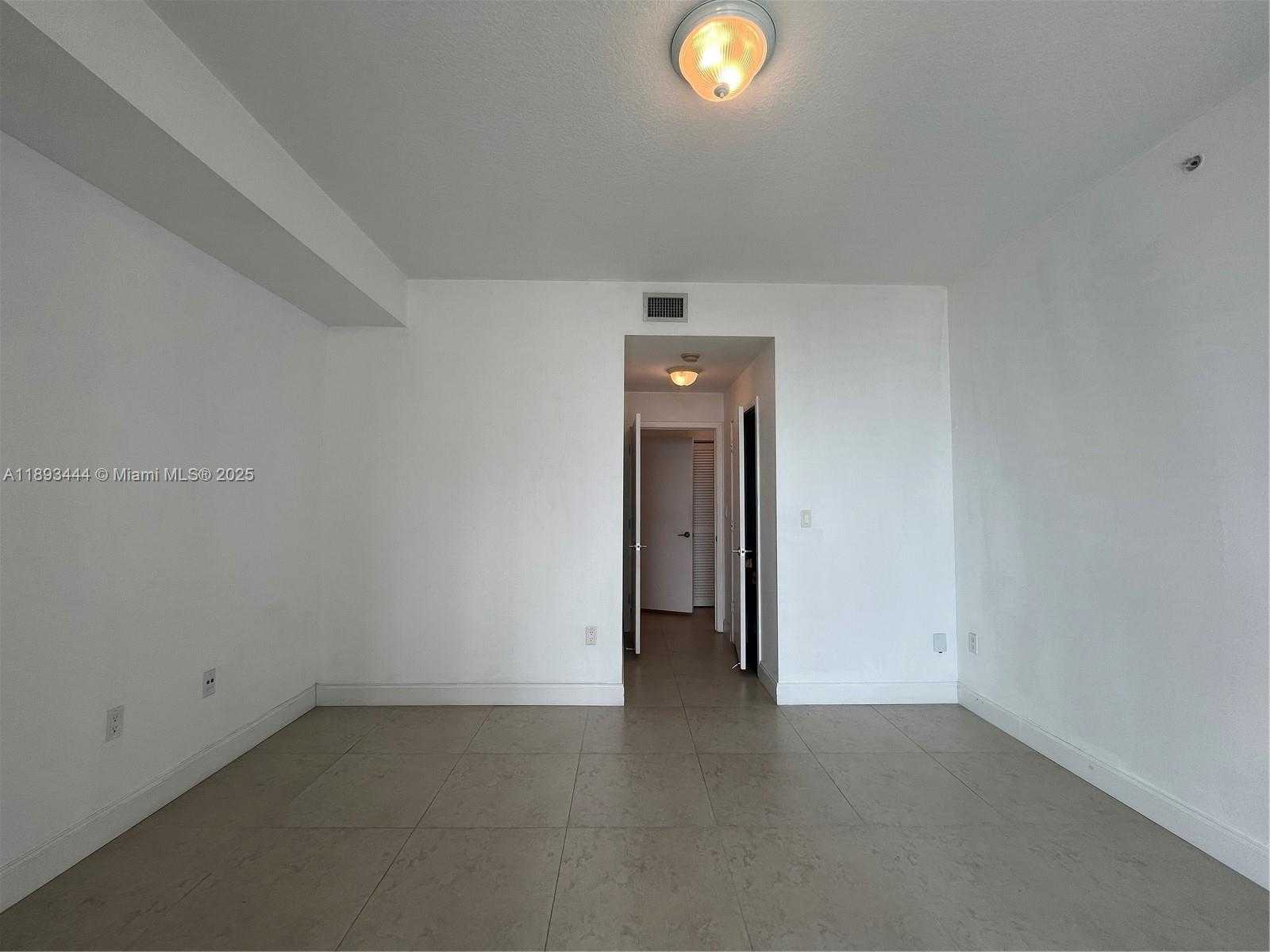 Small Image of 79 SOUTH WEST 12TH ST #2808-S, Miami Number 8
