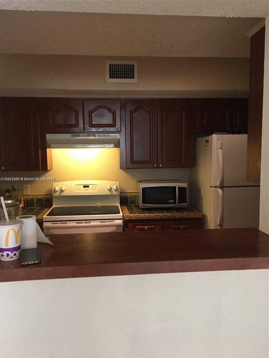 Small Image of 10440 SOUTH WEST 156TH CT #7211, Miami Number 5
