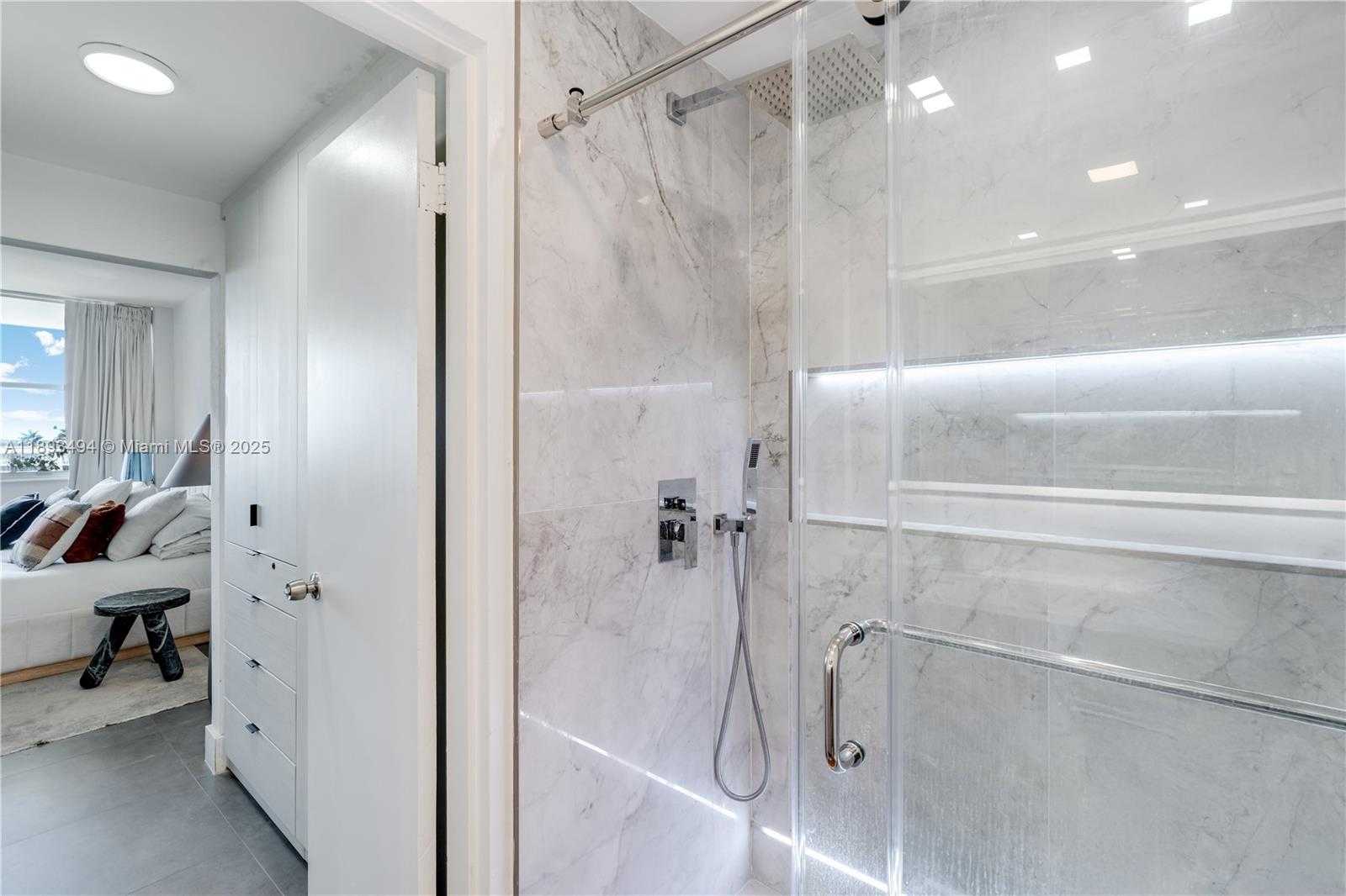 Small Image of 20 ISLAND AVE #702, Miami Beach Number 10